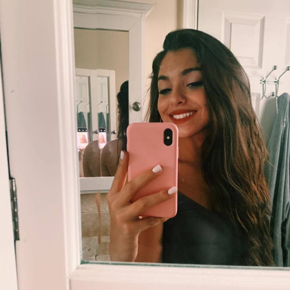 Meet your Posher, Paris